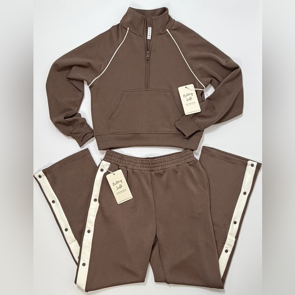 Lovetree Pants - Love Tree Boutique 2-Piece Lounge / Athleisure Set – Size M